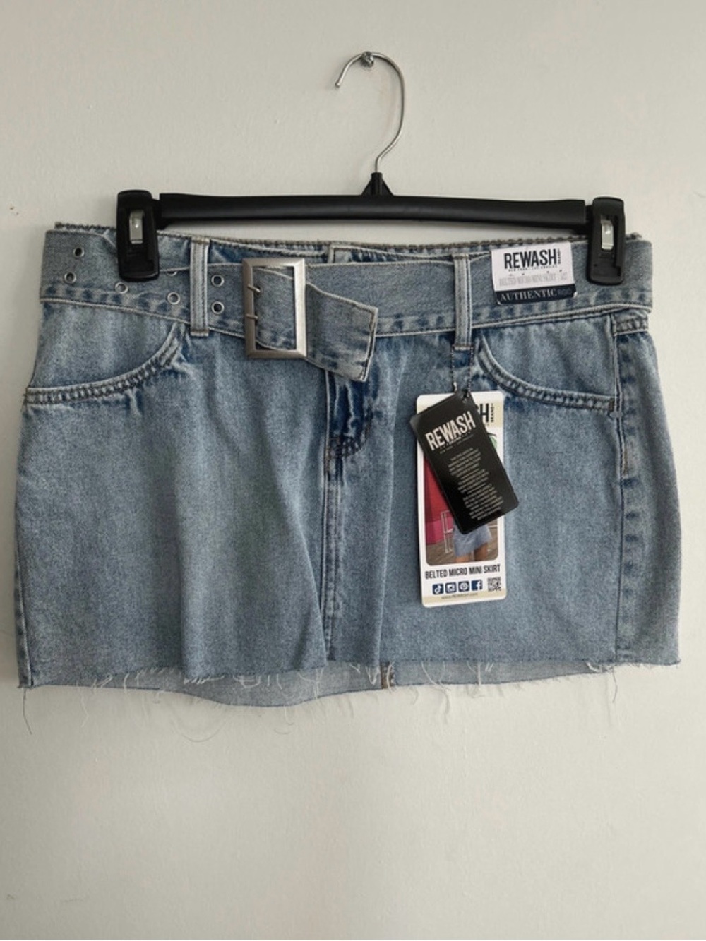 Rewash Light Wash Denim Belted Mini Skirt